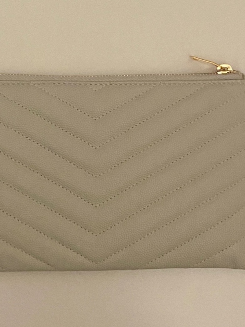 YSL Bill Pouch - Picture 2 of 15